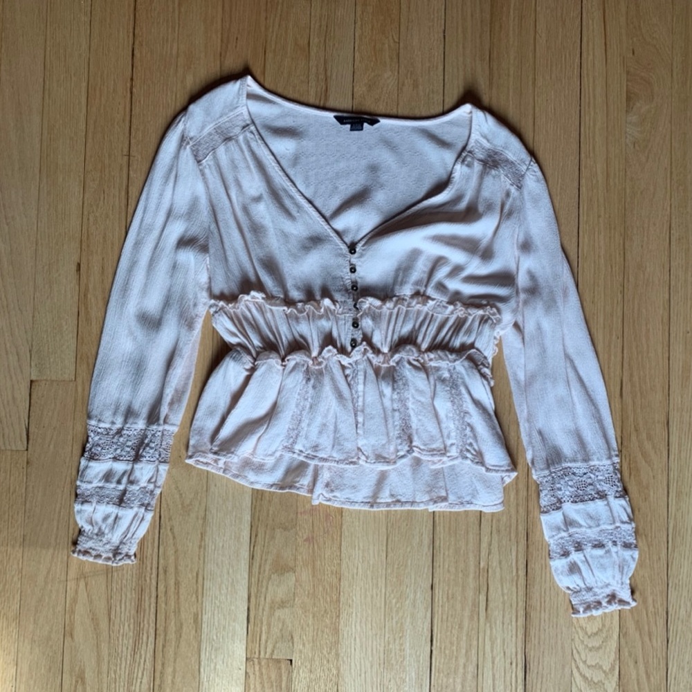 3/$20 American Eagle Pirate Blouse